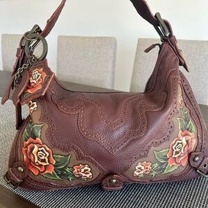NWOT Isabella Fiore Hobo Bag Desert Rose Audra. Vintage. Never used.